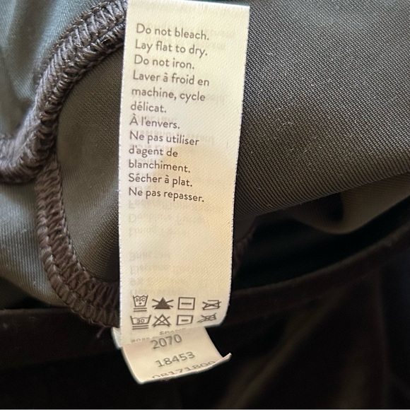 Spanx Women’s Soft Velvet Fabric High Waist Black Leggings, Size Medium - Picture 12 of 12